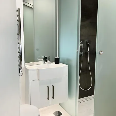 Double In Shared Гостевой дом Лиссабон